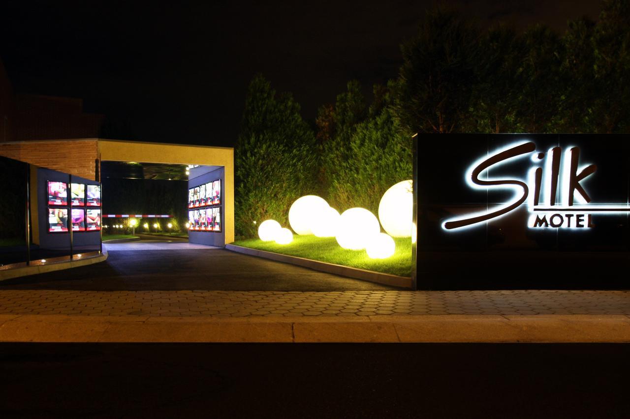 Silk Motel Pedroso Экстерьер фото